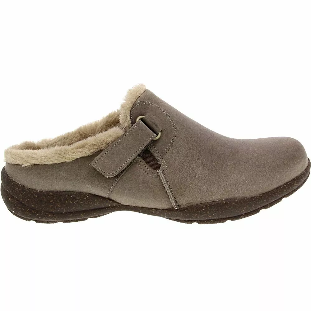 Clarks Shoes Clarks Roseville Clog Slip On Casual Shoes - Womens 3 Clarks Shoes Clarks Roseville Clog Slip On Casual Shoes - Womens